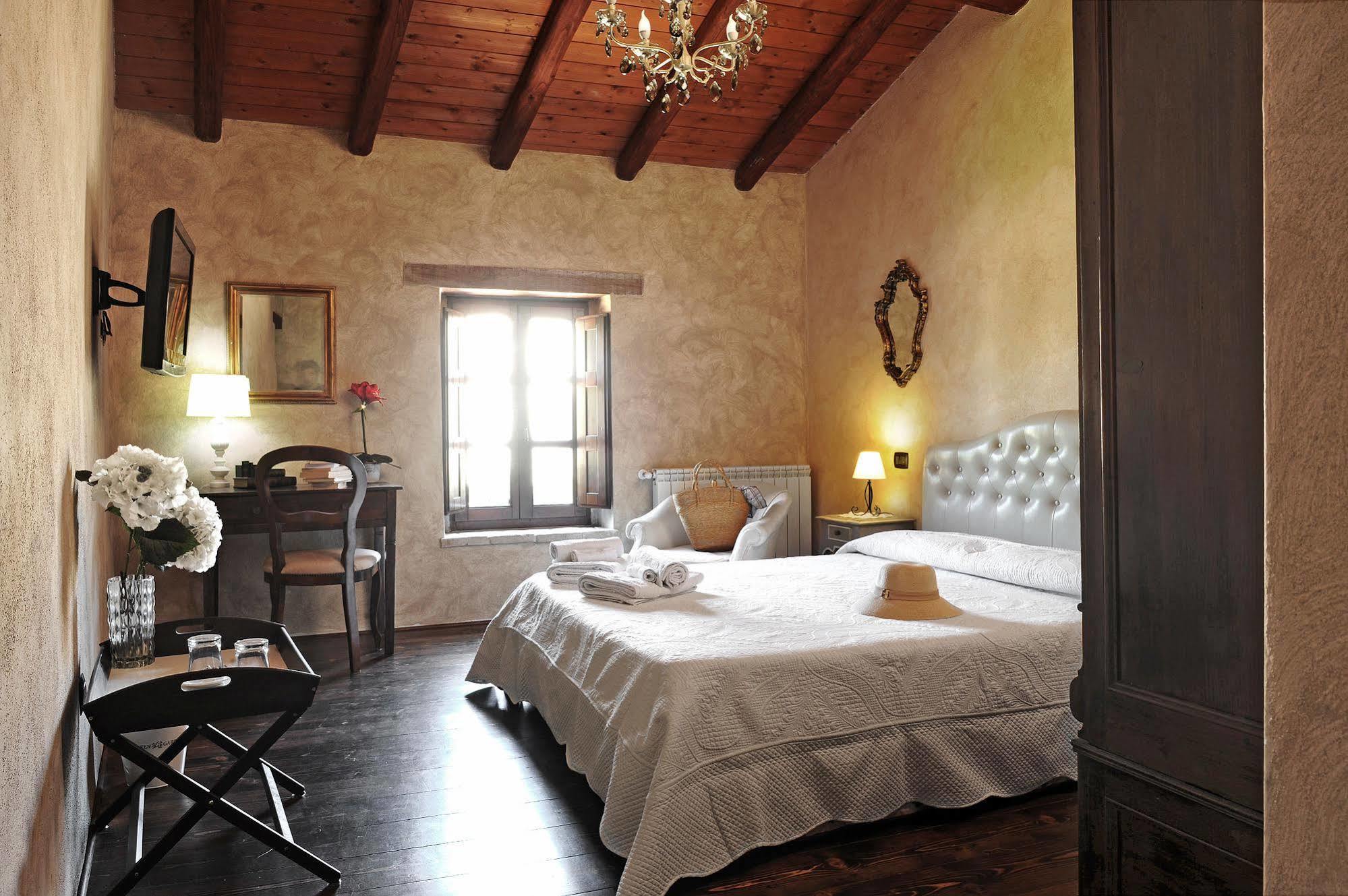Antica Locanda Lunetta Mandas Ngoại thất bức ảnh